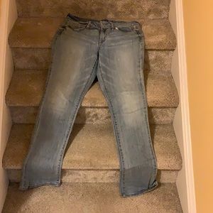 Size 8 American eagle jeans